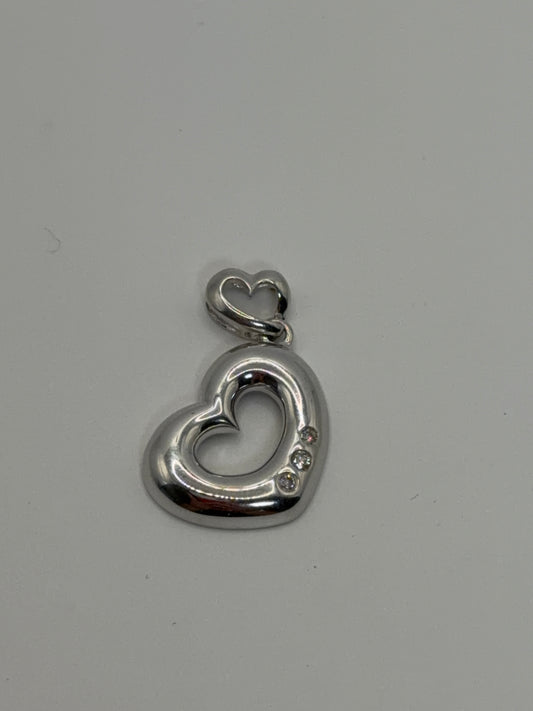 PEN3509/LSS Sterling Silver .05Ct Burnish Bubble Heart Natural Diamond Pendant