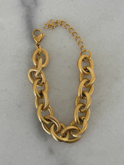 Chansuttpearls The Arden Bracelet 18k Gold Plated Stainless Steel Water Resistant 6-8" Long 0