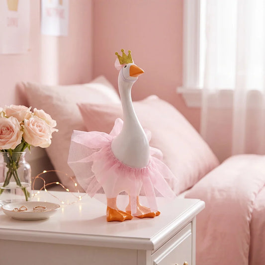TA7G68TAF Evergreen Gordy the Desktop Goose Hillside Pasture Table Decor Fabric Accessory Set, Princess 0