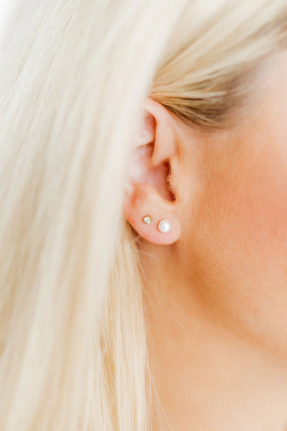 LINNY2347 Screwback Stud Earrings - Payton Pearl White 5mm Flatback 0
