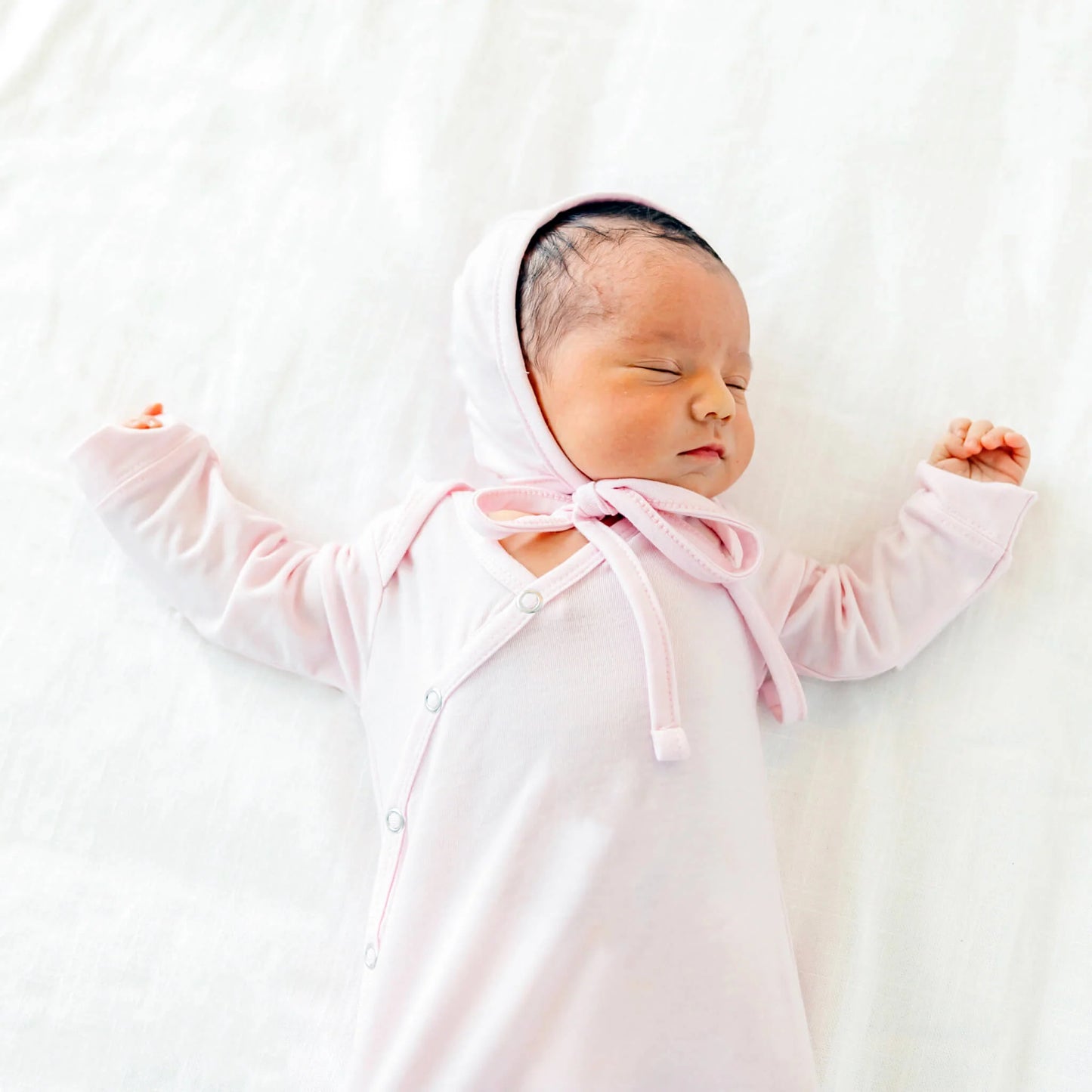 BS-TY3L-P1RX Copper Pearls Blossom Newborn Knotted Gown