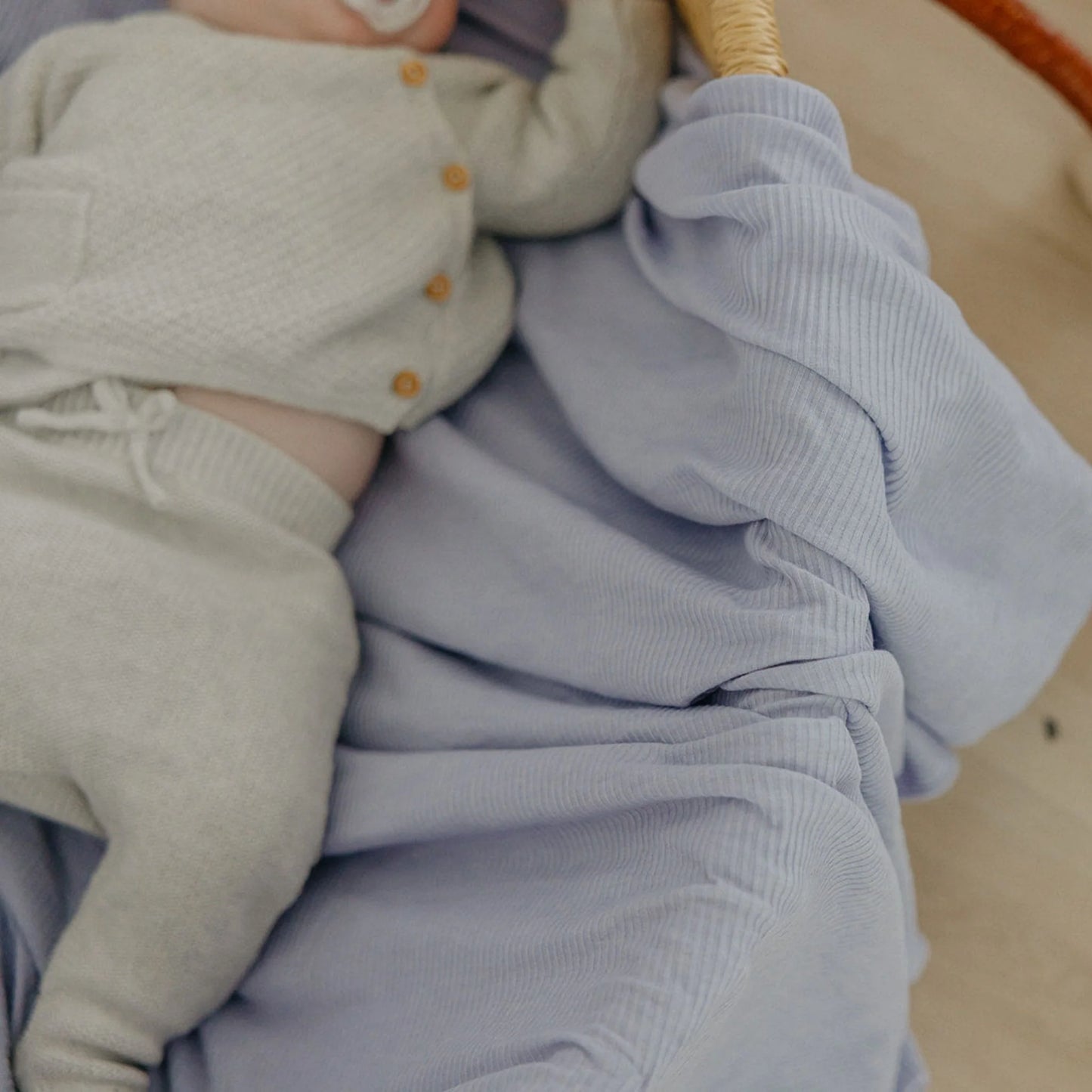 CP-SWAD-0083-NSZ Copper Pearl Periwinkle Knit Blanket