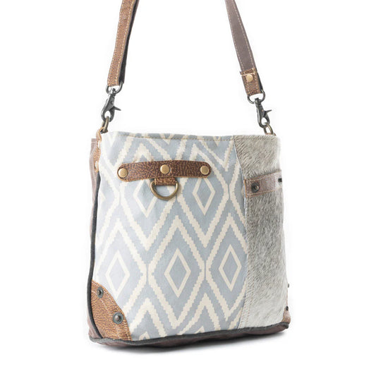 S-1343 Myra Washed-Out Side Pocket Shoulder Bag