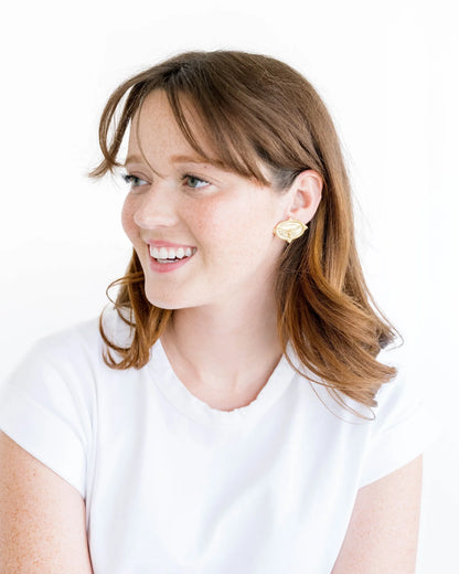 1064G Susan Shaw Gold Plated Longhorn Intaglio Studs