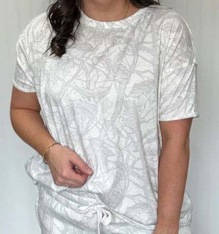 RDG61WC6SLD Royce Brand "Sheet" Woodland Camo Waist Length Tee