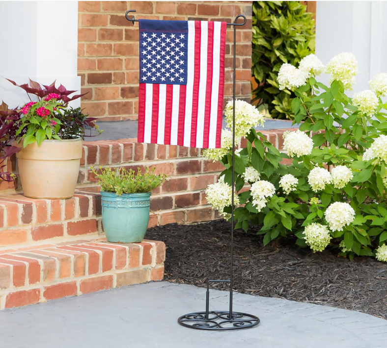 20108 Evergreen Elegant Swirl Stand Base For Garden Flag 0