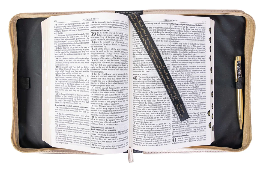 32633 Divinity Boutique Bible Cover Black & White Floral Large 0