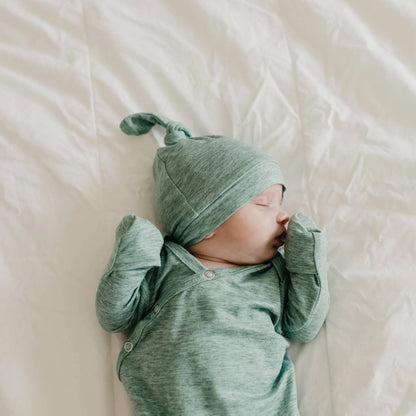 EM-R7GG-XL6E-2 Copper Pearl Emerson Top Knot Hat