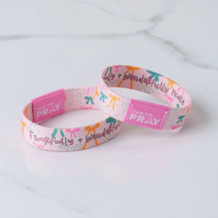 (100-524 TTP) Vercible Tap To Pray Wristband – Fearfully & Wonderfully Made