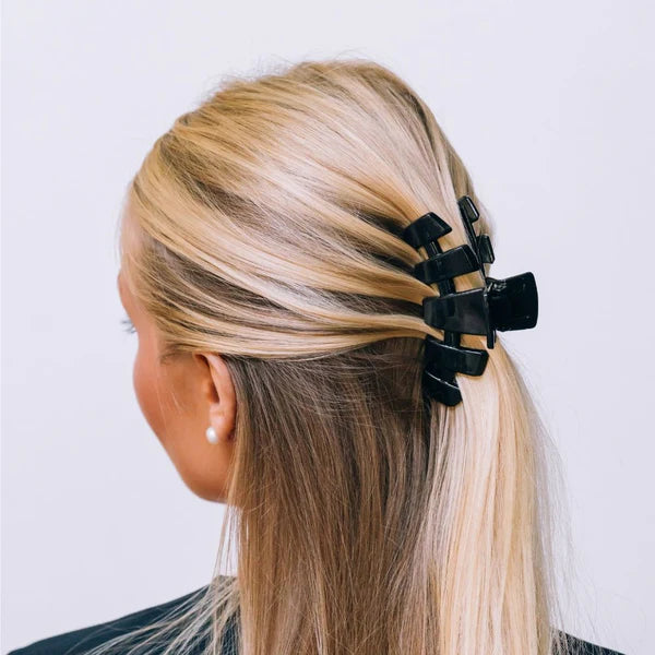 TT-CM01-002 Teleties Classic Jet Black Medium Claw Clip