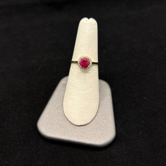 10K Yellow Gold .11CTTW Diamond & 1CTTW Garnet Birthstone