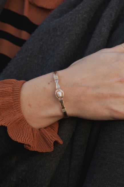 Ronaldo Hold Me Bracelet - 8 Inch