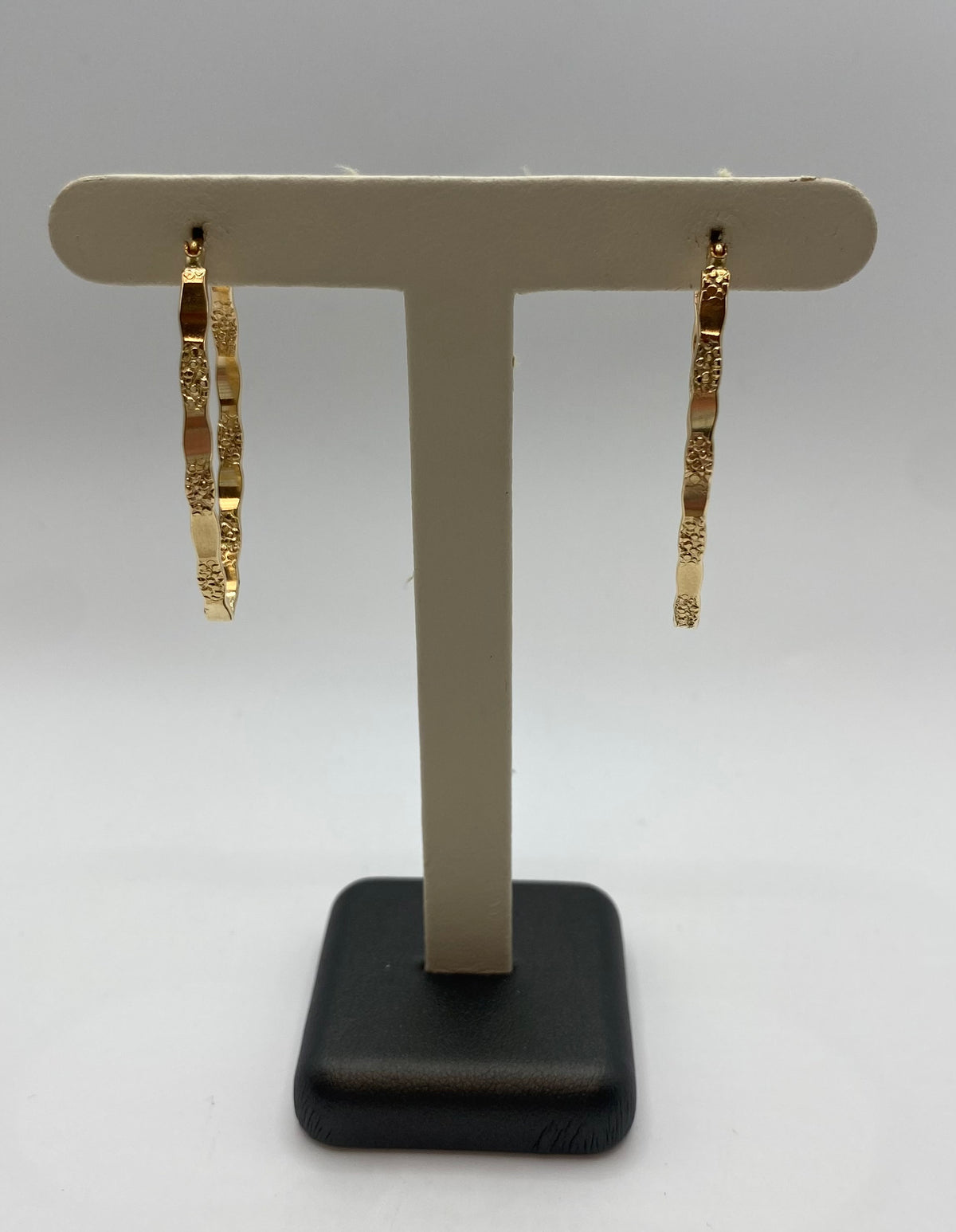 742 JF320HTGF Gold Filled Hoop Earrings Pointed Oval 0
