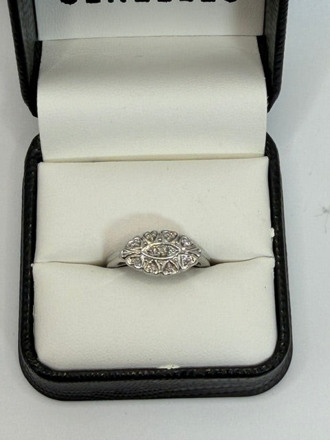R805-H Sterling Silver .045CTTW Vintage Princess Natural Diamond Ring