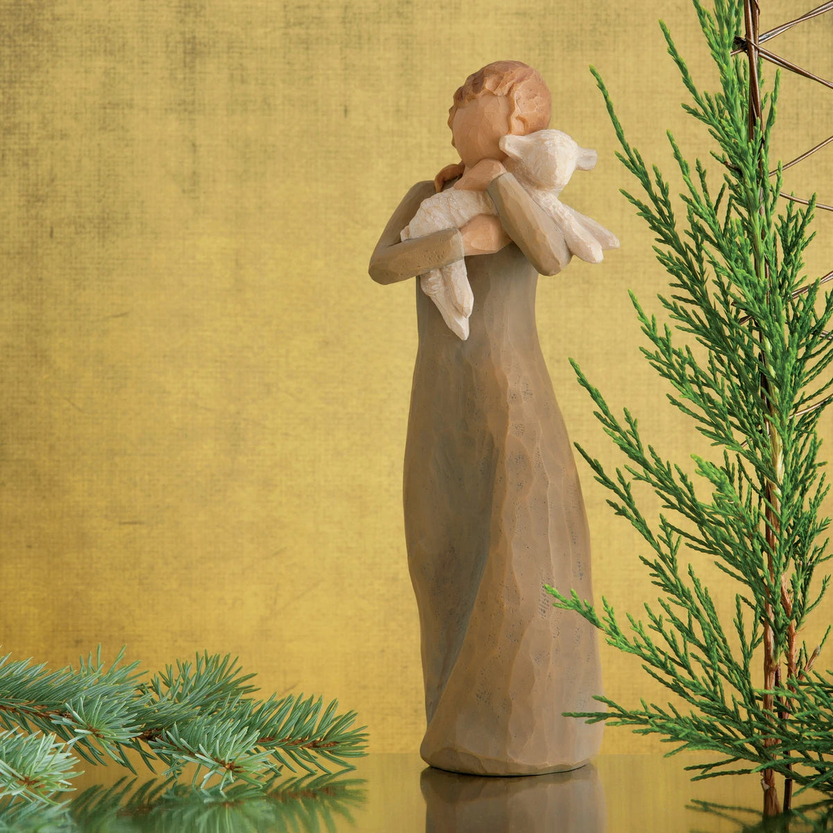 26104 Willow Tree Peace on Earth 0