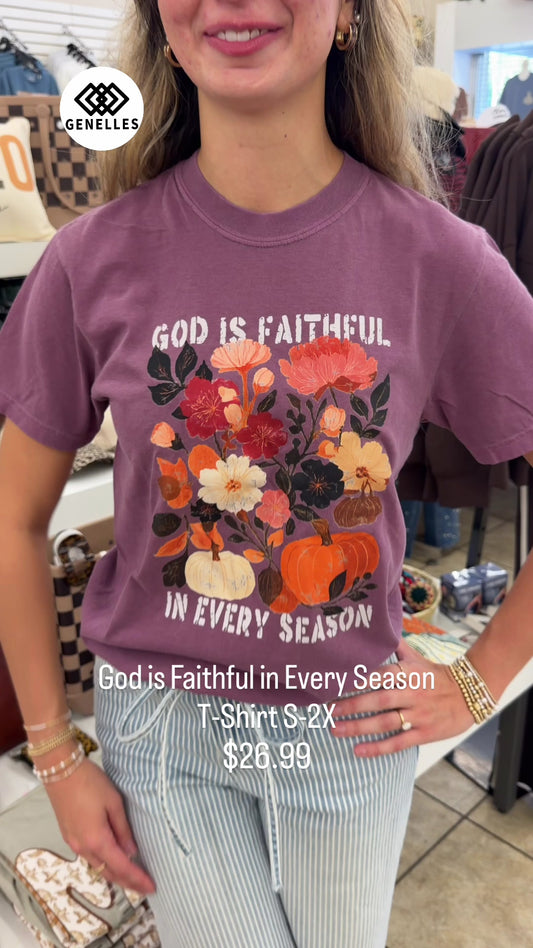 Genelles God is Faithful in Every Season T-Shirt Berry 0