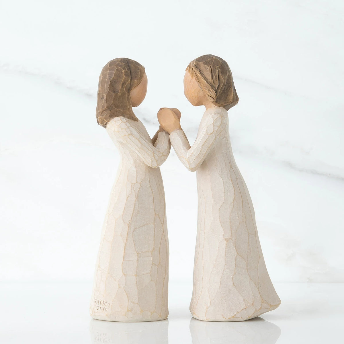 26023 Willow Tree Sisters By Heart 0