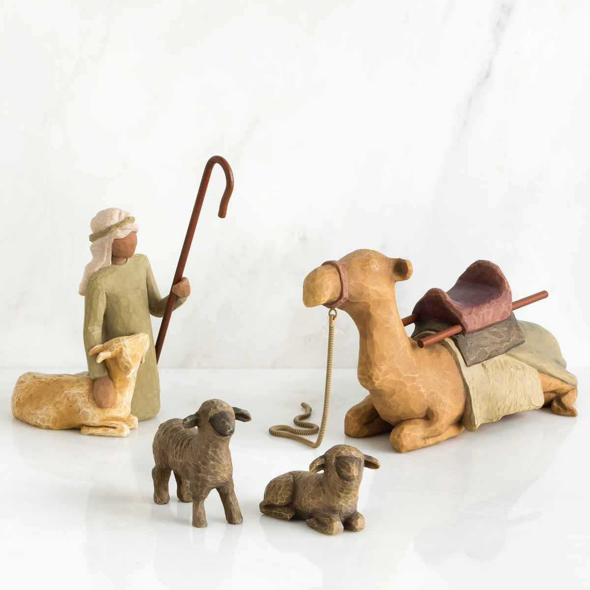 26105 Willow Tree Shepard and Stable Animals 0