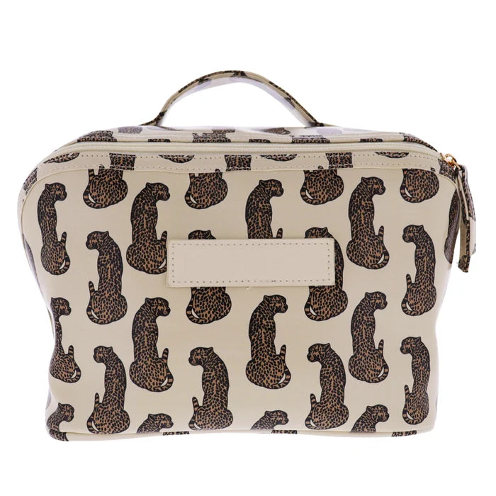 JM80127 Jane Marie Wild Heart Travel Organizer Large 0