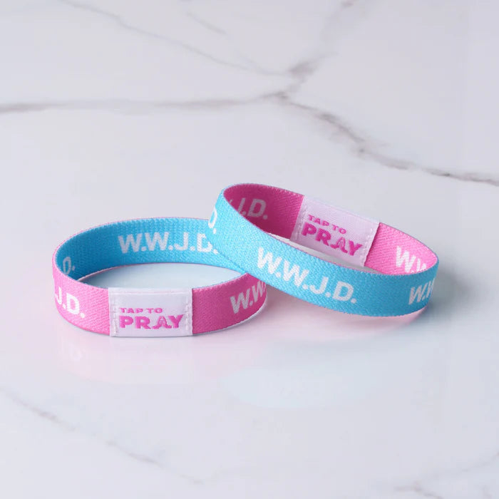 (100-302 TTP) Versible Tap To Pray Wristband – Blue & Pink WWJD