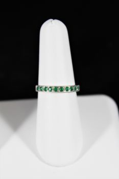 Ladies 10K White Gold Emerald Stackable Band - Size 6.5